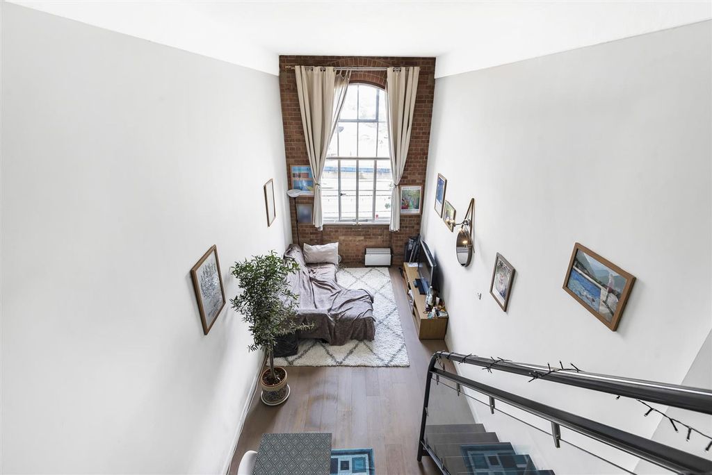 Property photo 1 of 24 Mezzanine Area