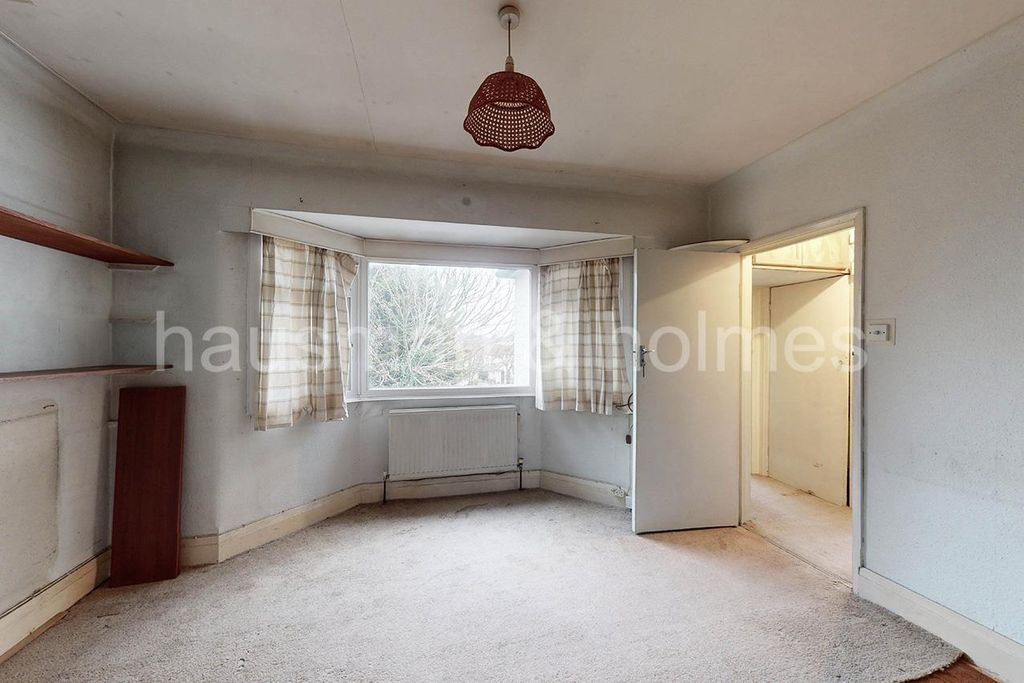 Property photo 2 of 8 W03.Jpg