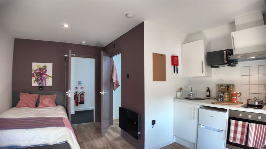 Property photo 2 of 4 Picture No. 22