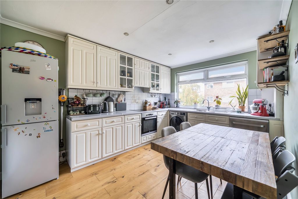 Property photo 3 of 9 Picture No. 09