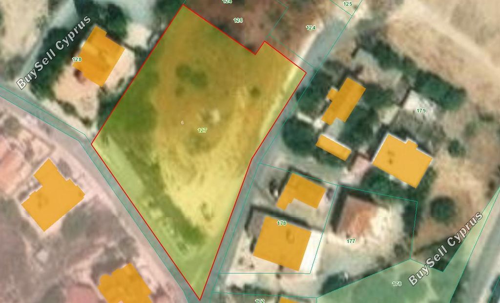 Property photo 1 of 3