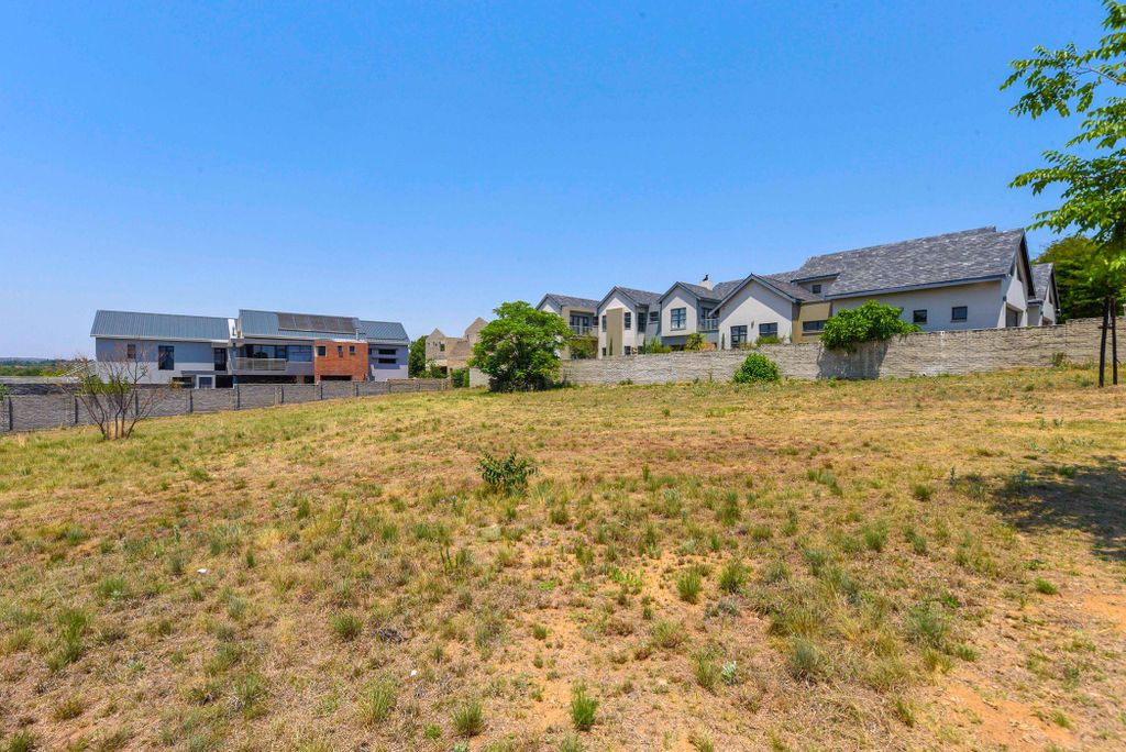 Property photo 1 of 8 Fw1505769