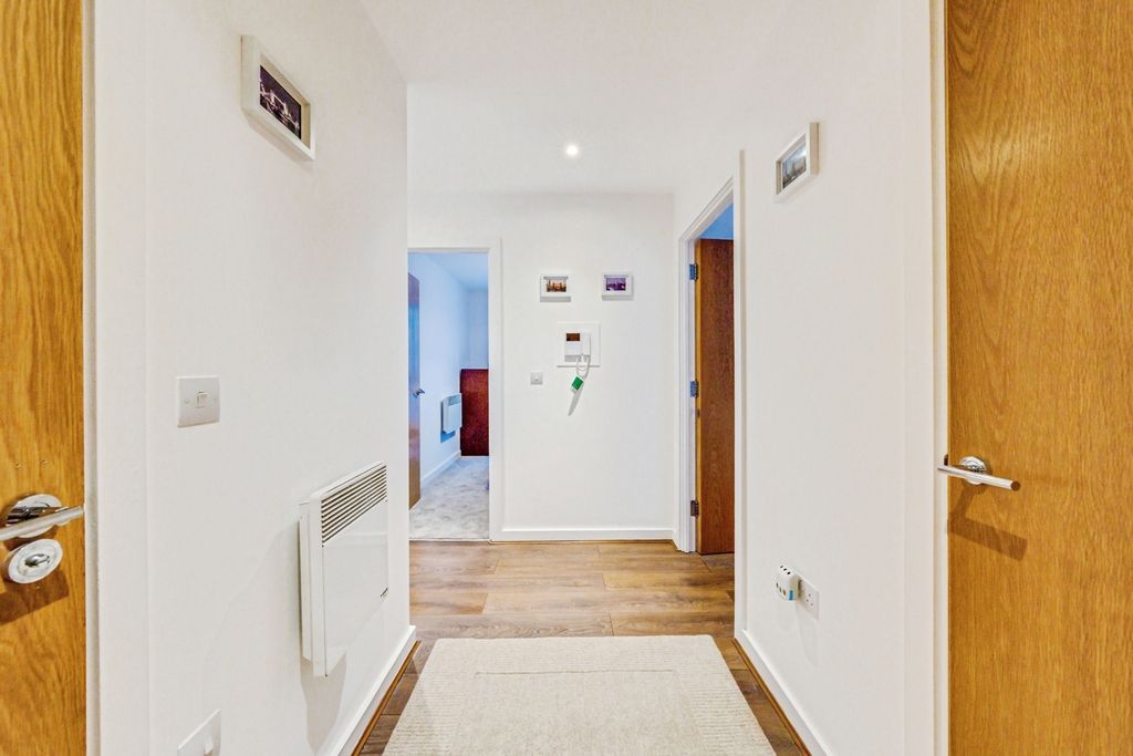 Property photo 2 of 10 2