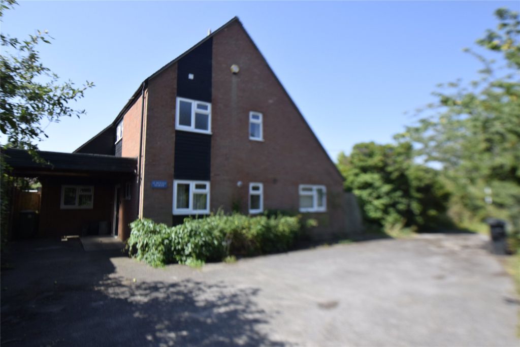 Property photo 1 of 9 Picture No. 02