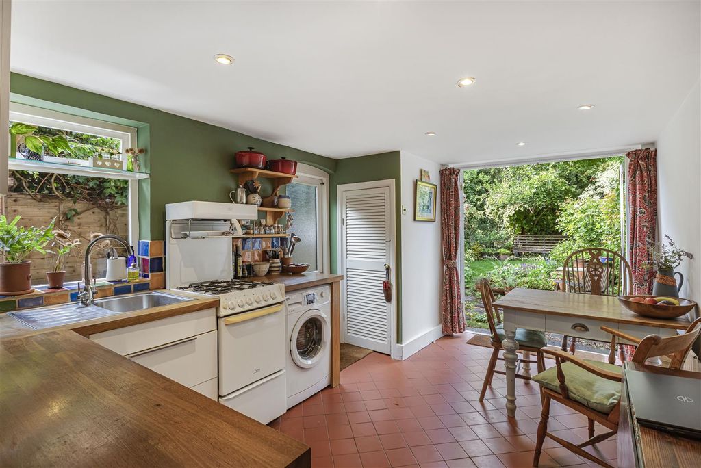Property photo 1 of 36 1