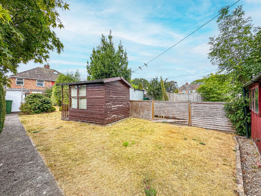 Property photo 2 of 19 5360573