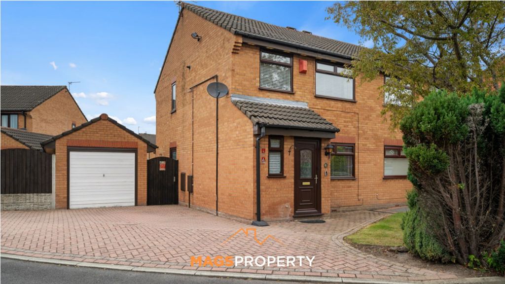 Property photo 1 of 21