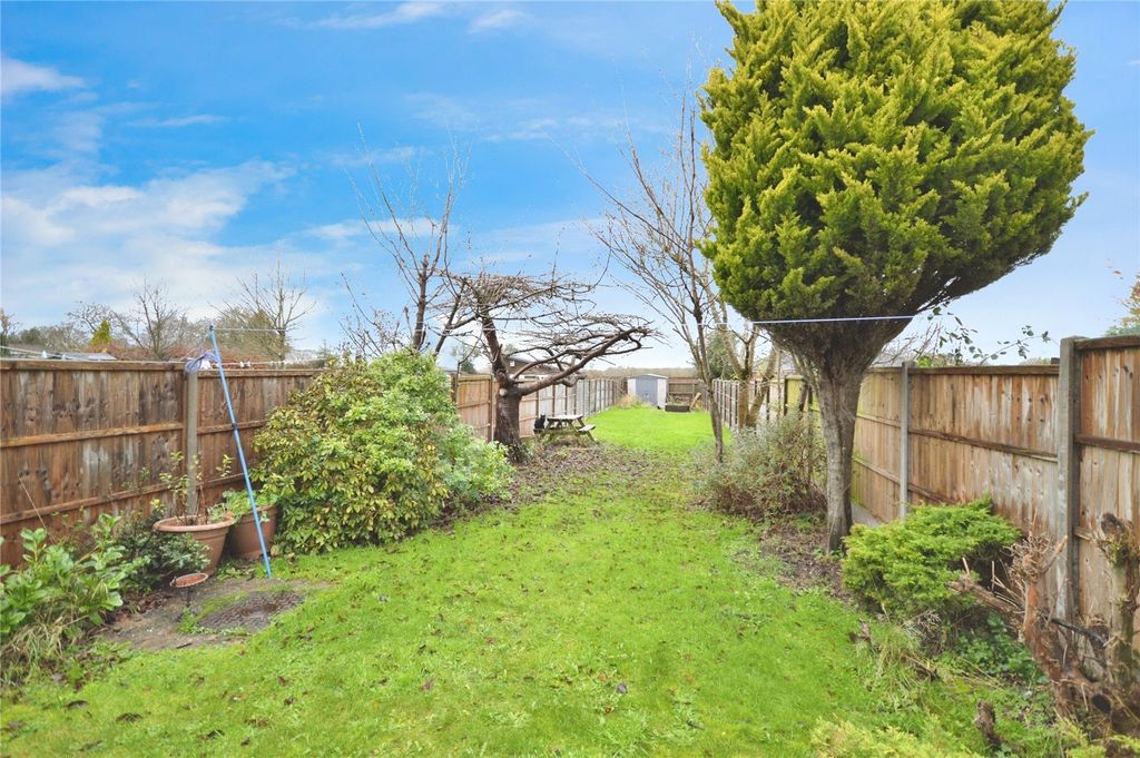 Property photo 1 of 18 Garden