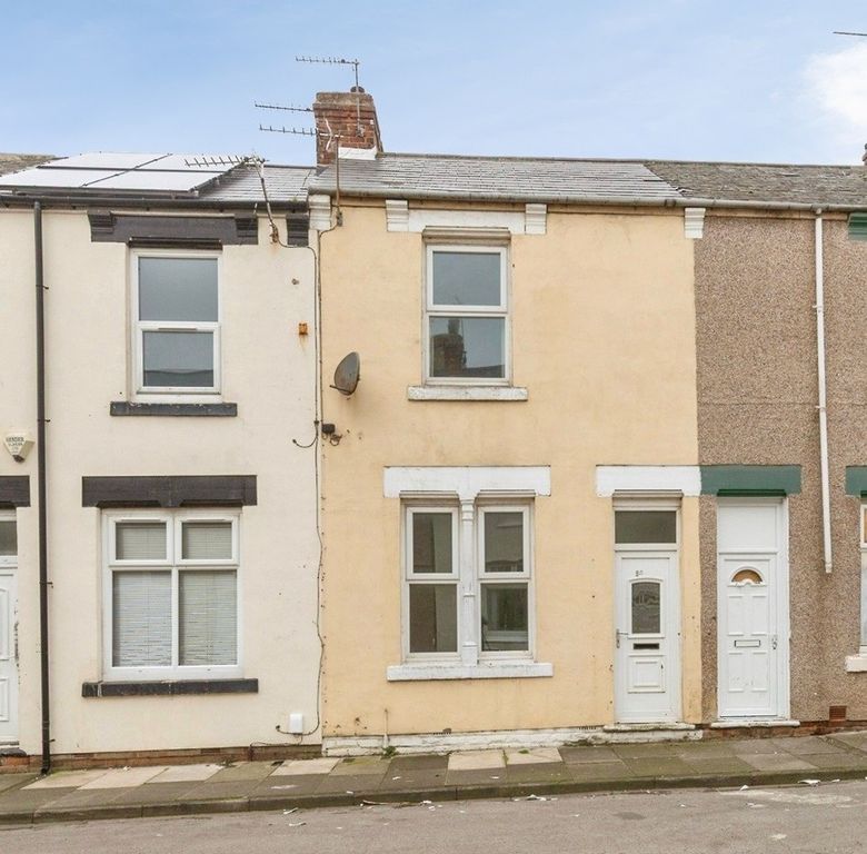 Property photo 1 of 11
