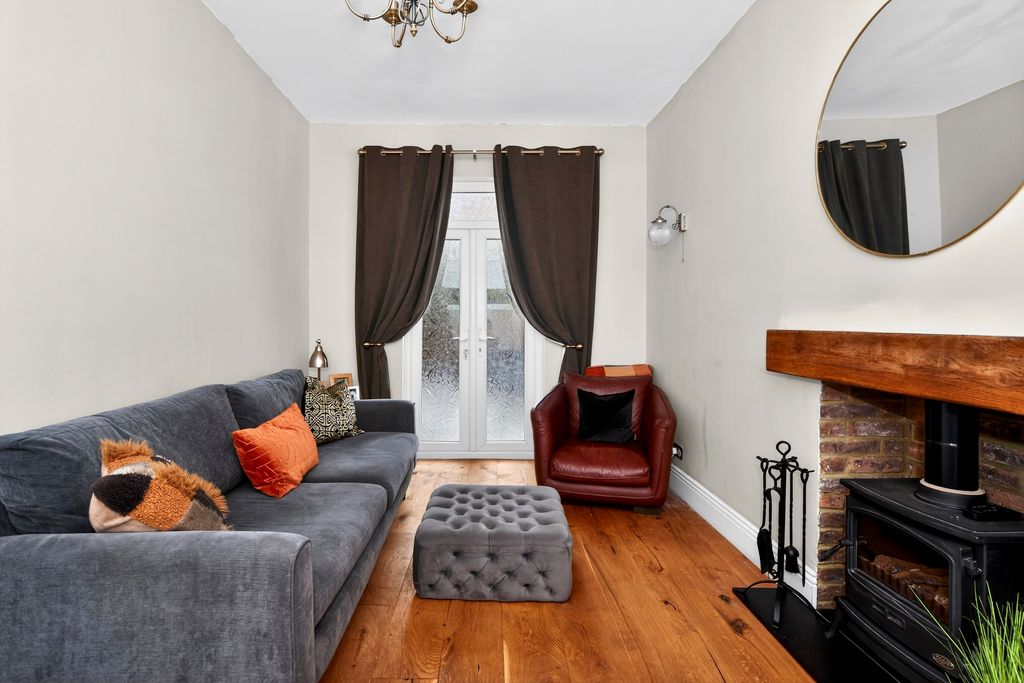 Property photo 3 of 20