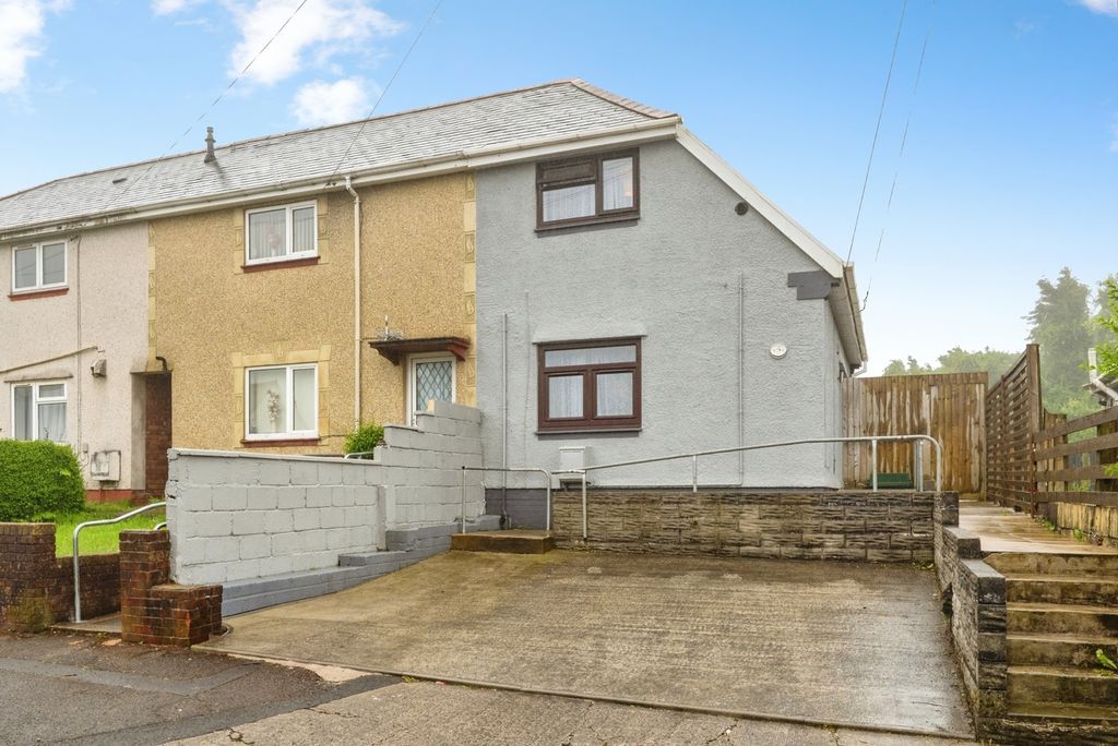 Property photo 1 of 19 Pbox-Img.Jpg