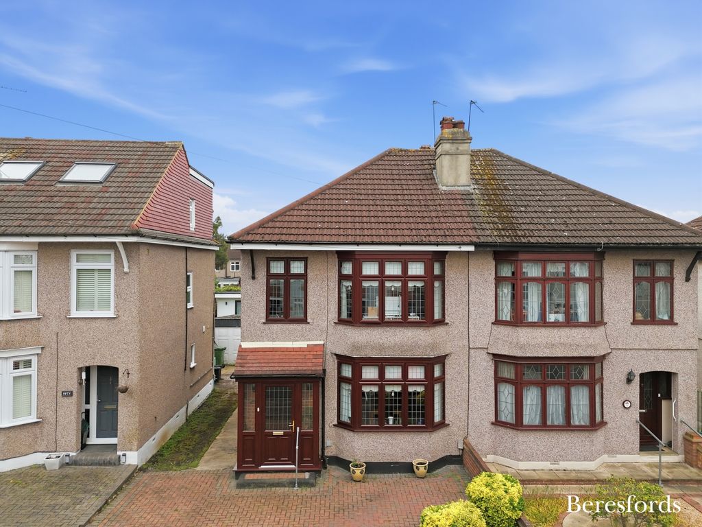 Property photo 1 of 23 Picture No. 02