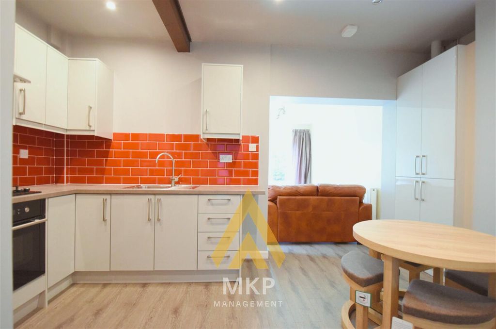 Property photo 3 of 12 3.Png