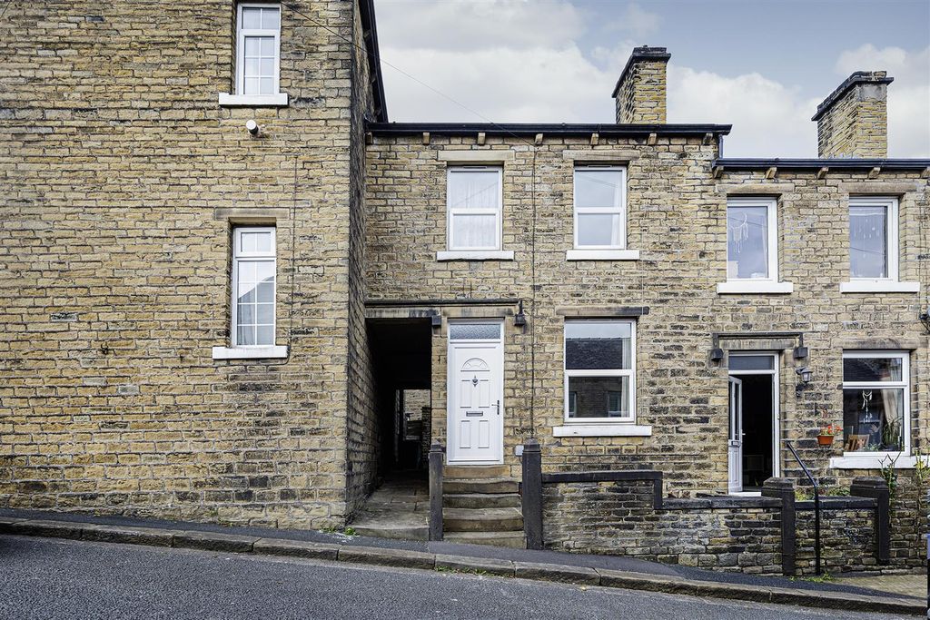 Property photo 1 of 22