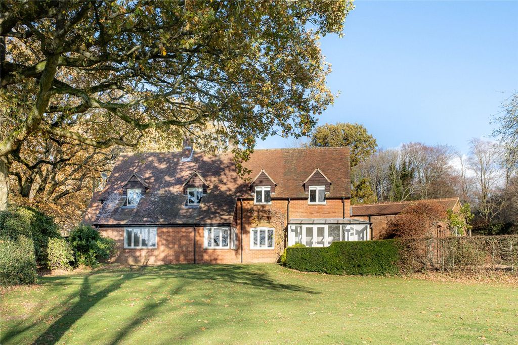 Property photo 1 of 15 Picture No. 24