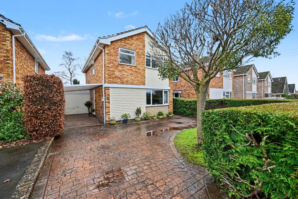 Property photo 1 of 23