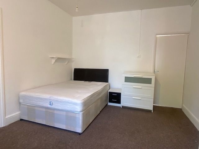 Property photo 2 of 7 5421951