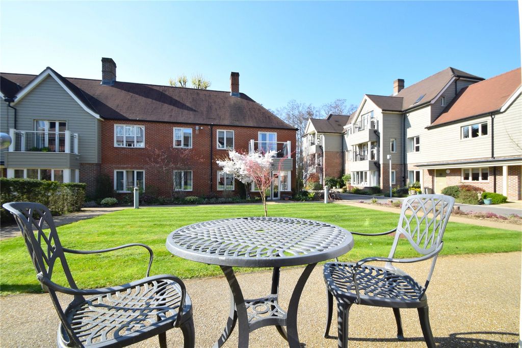 Property photo 1 of 18 Picture No. 13