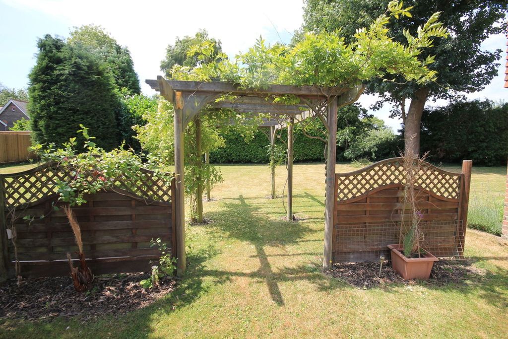 Property photo 3 of 7