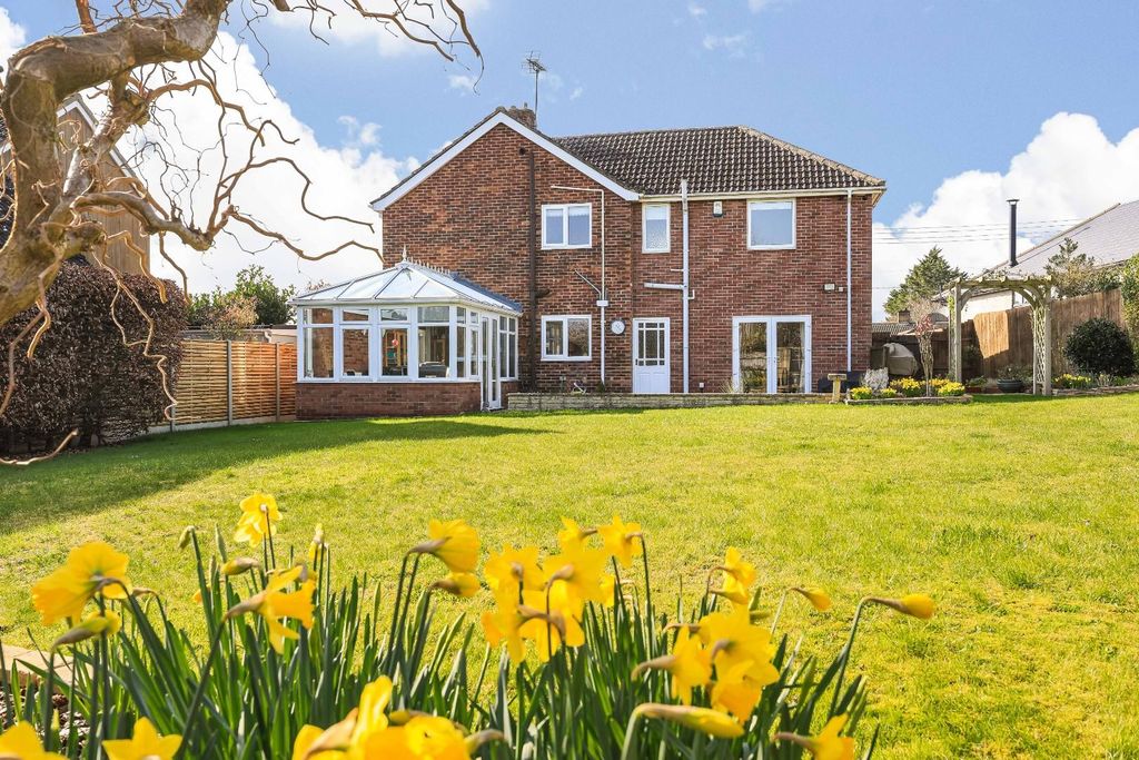 Property photo 1 of 24 Img (22).Jpg