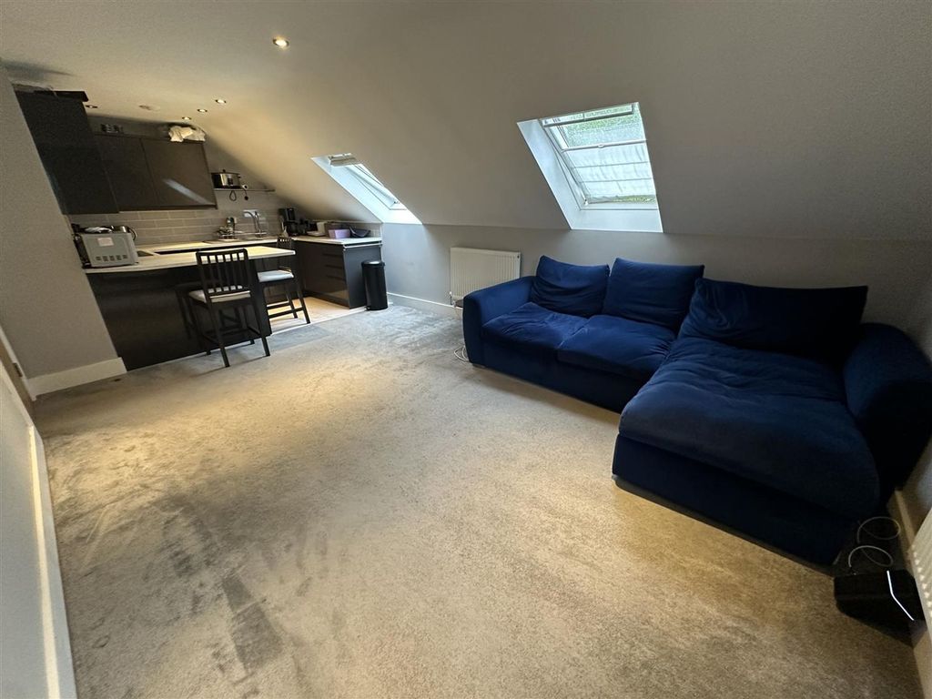 Property photo 2 of 10 Img_2252.Jpg