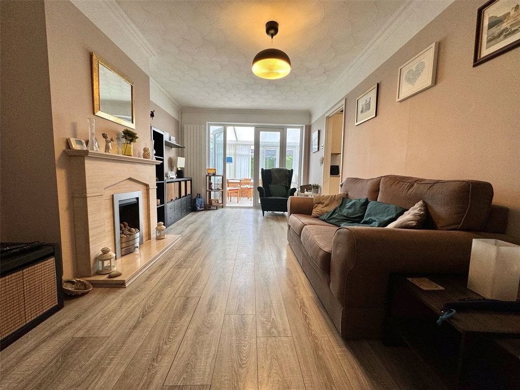 Property photo 2 of 13 Picture No. 08
