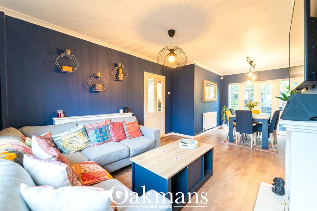 Property photo 2 of 27 Picture No. 29