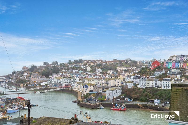 Property photo 2 of 28 Photo 1