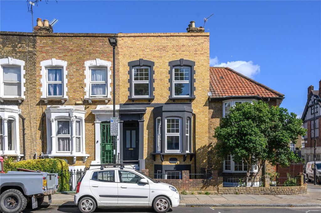 Property photo 1 of 12 Front Exterior