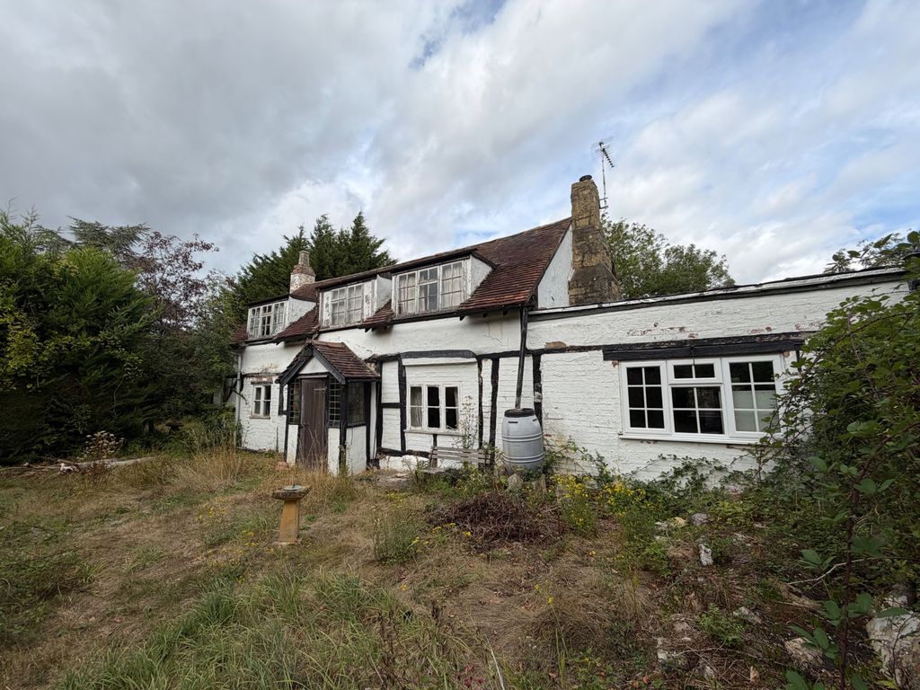 Property photo 3 of 21