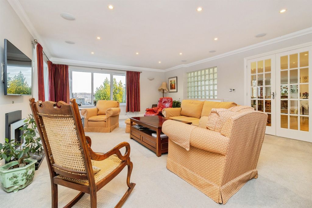 Additional image 9 of 4 bed detached house for salePetroc Drive, Newton Abbot TQ12