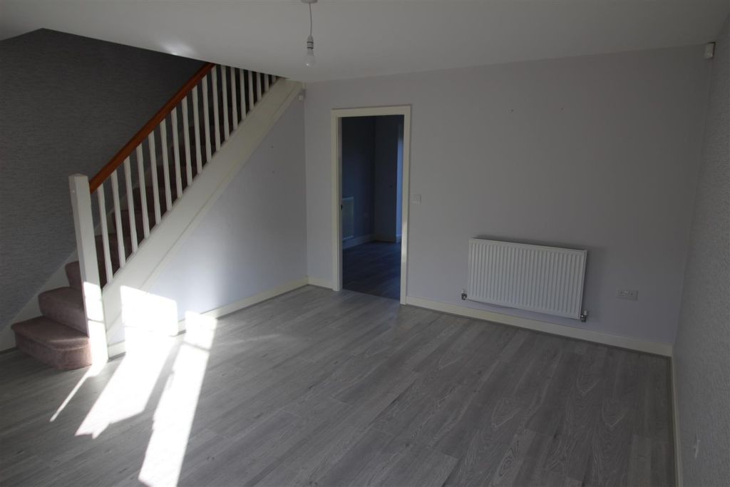 Property photo 3 of 14 Img_8725.Jpg