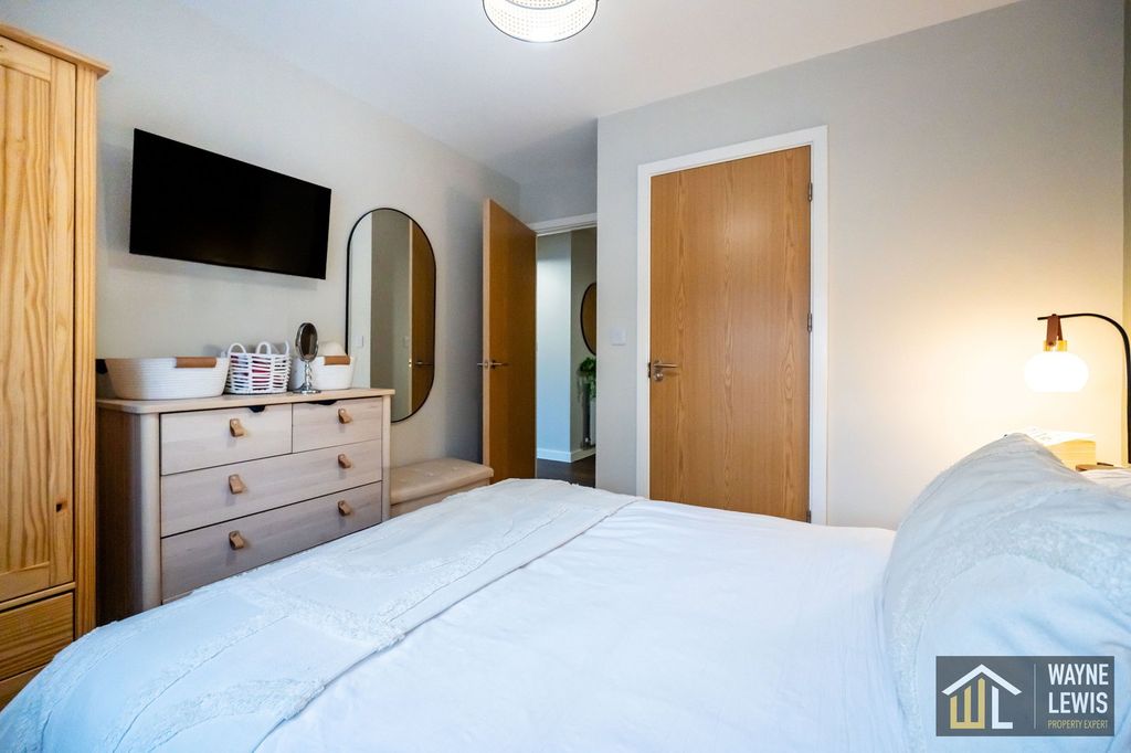 Additional image 33 of 2 bed flat for saleTrem Elai, Penarth CF64