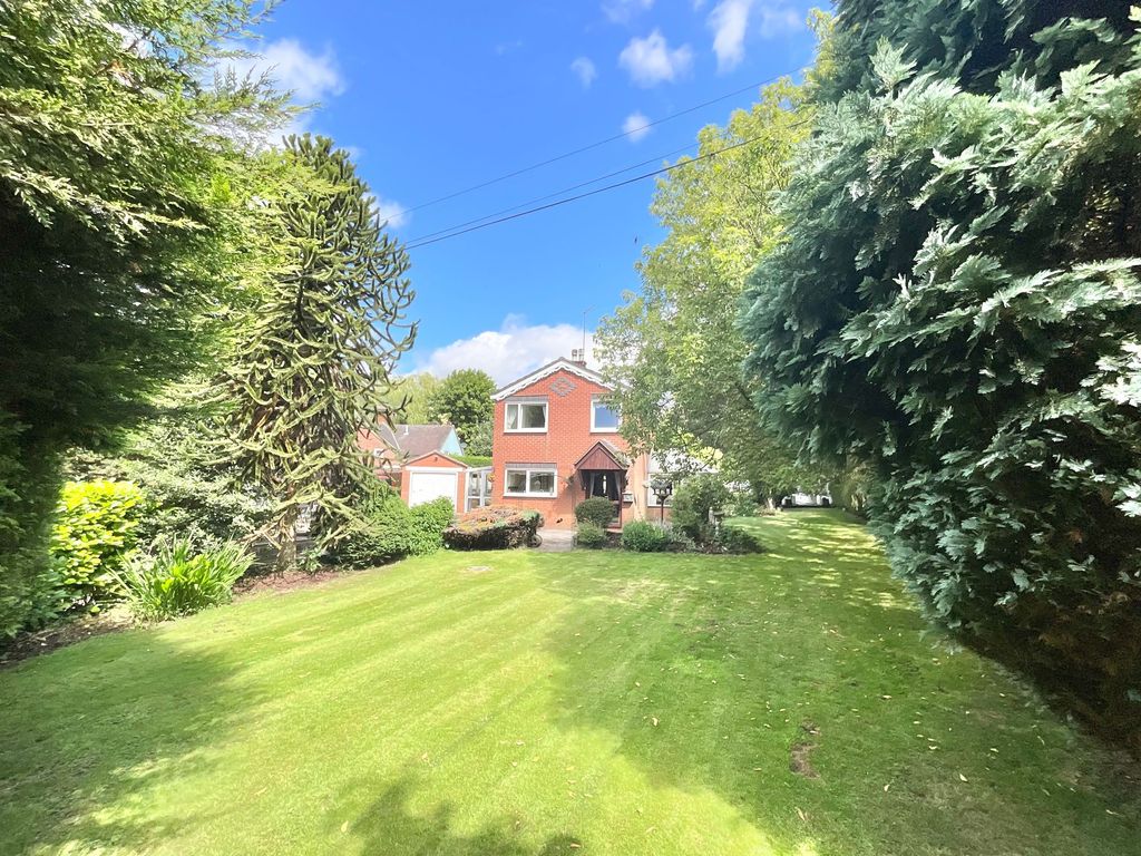 Property photo 1 of 33