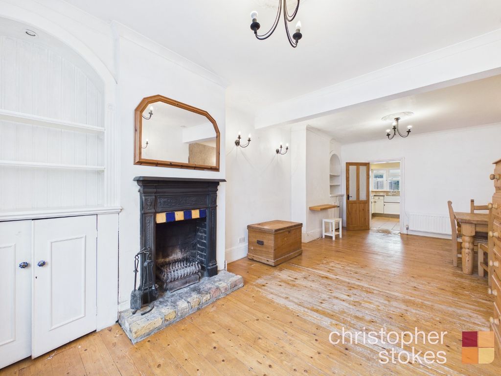 Property photo 2 of 18 4529336