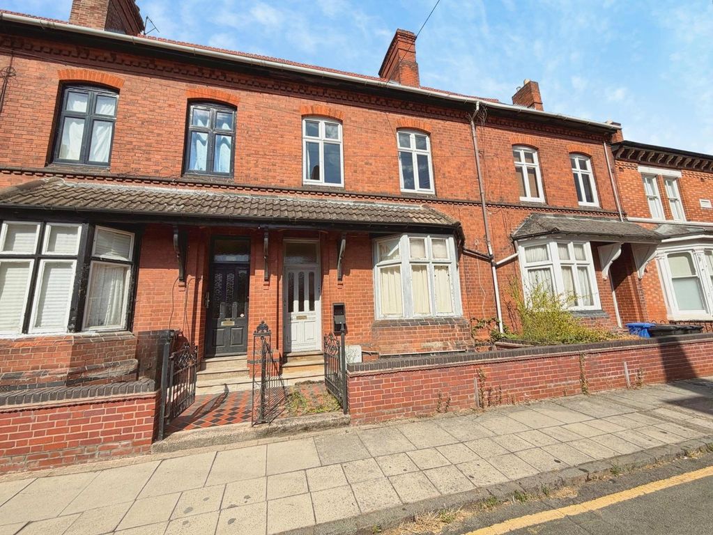 Property photo 1 of 16 Front