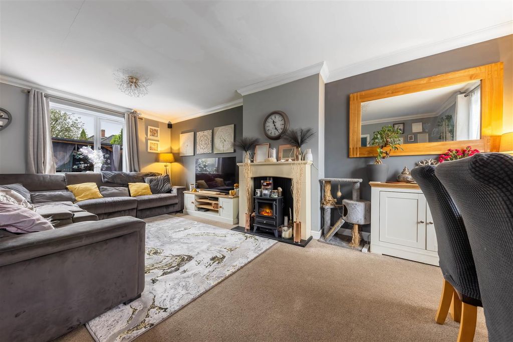 Property photo 3 of 19 Ba.Jpg