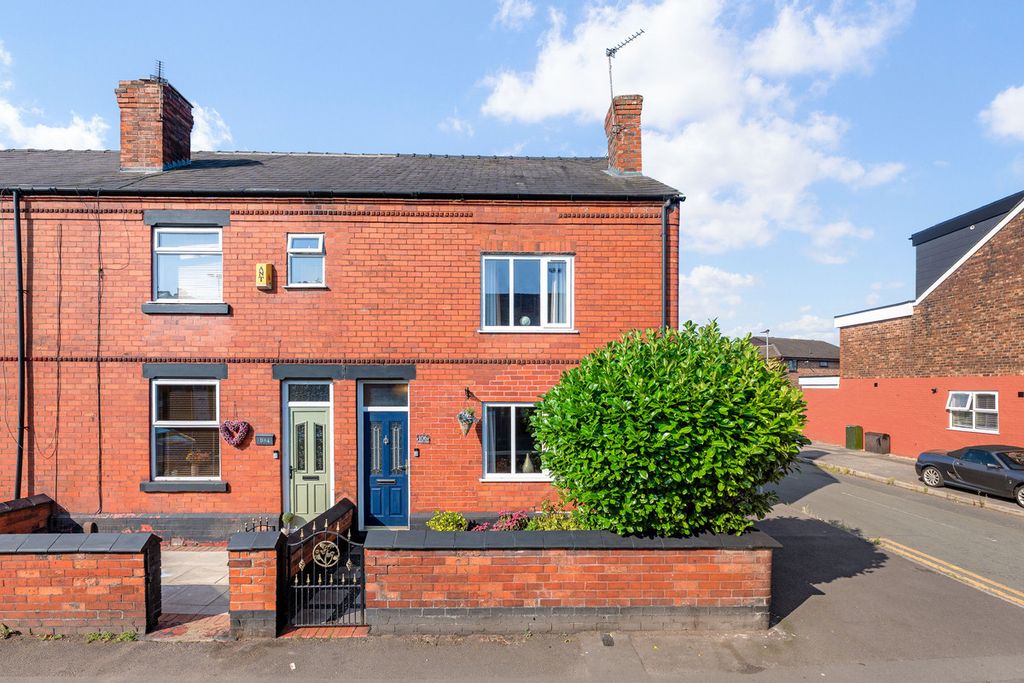 Property photo 1 of 23