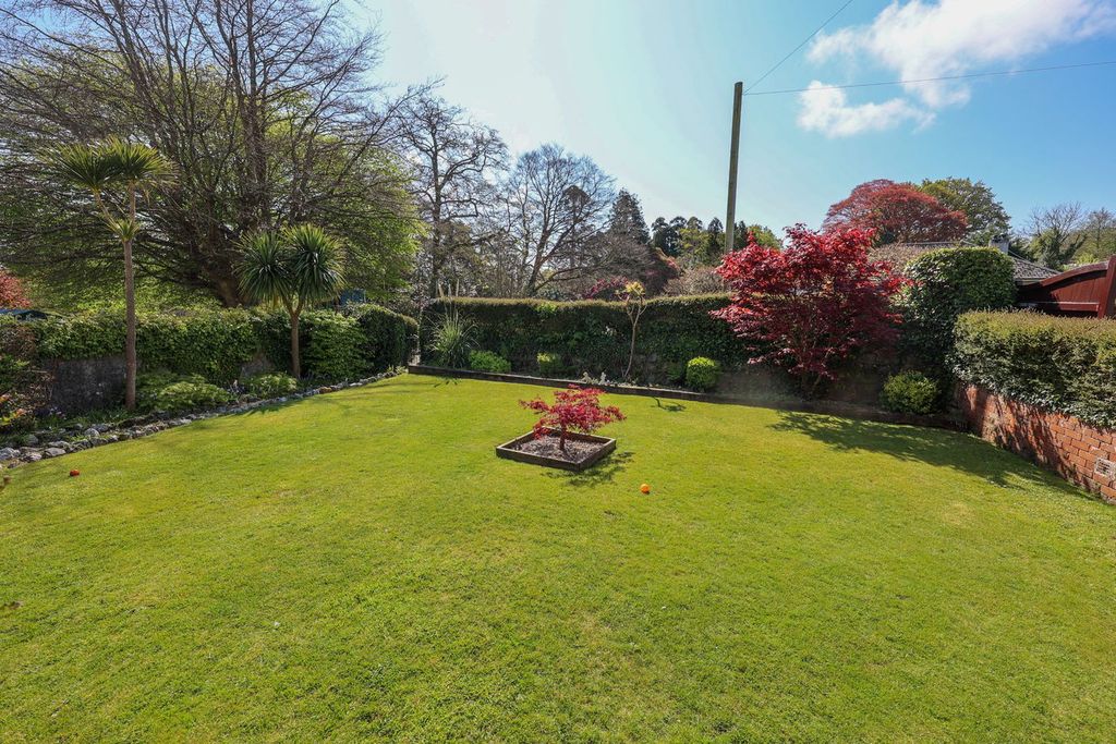 Property photo 3 of 22