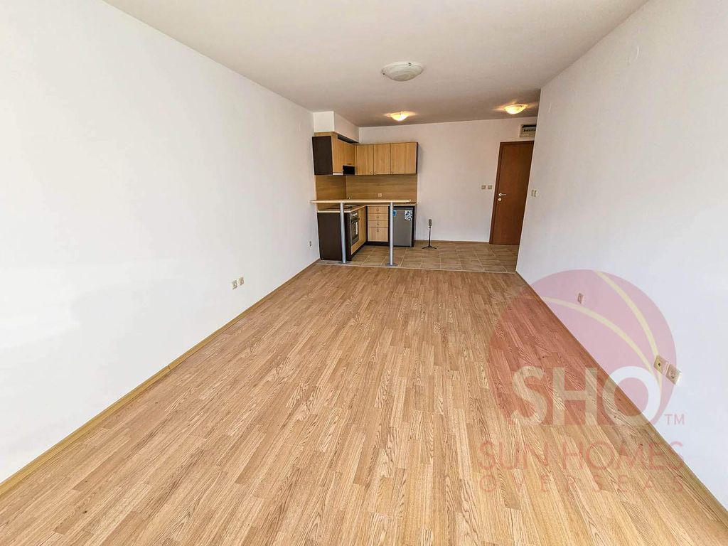 Property photo 3 of 9