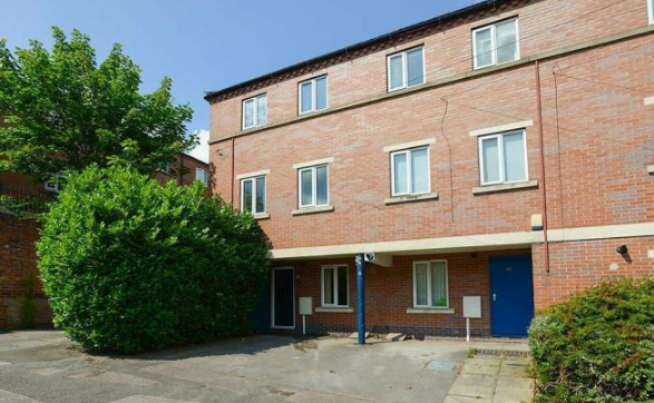 Property photo 1 of 15