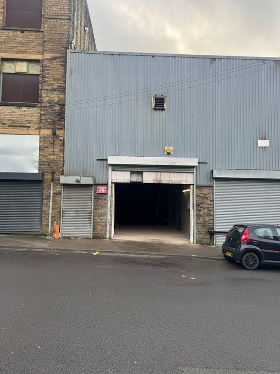 Property photo 1 of 5