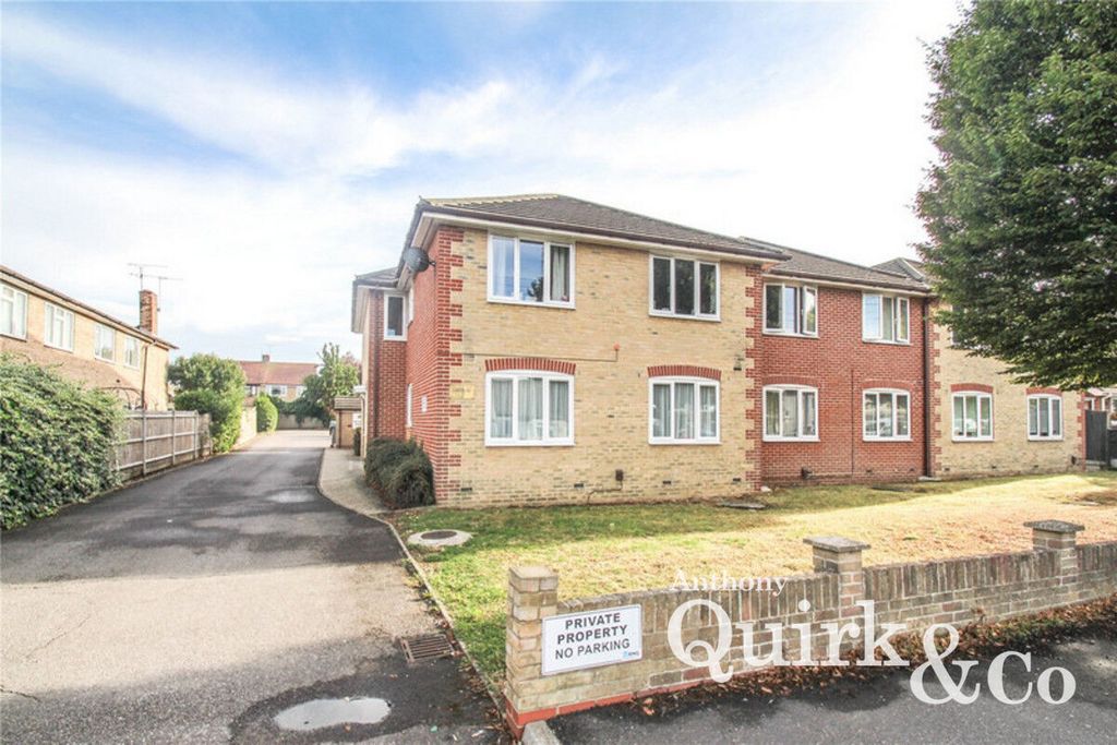 Property photo 1 of 6