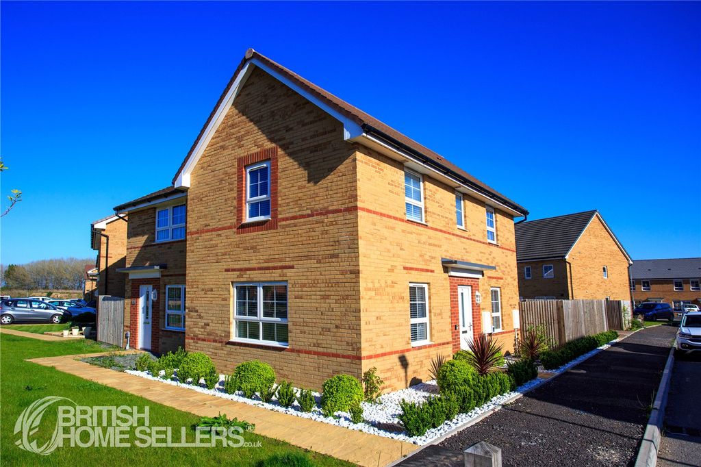 Property photo 2 of 29 Picture No. 19