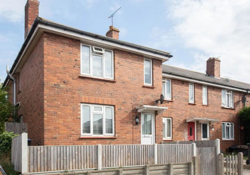 Property photo 1 of 12