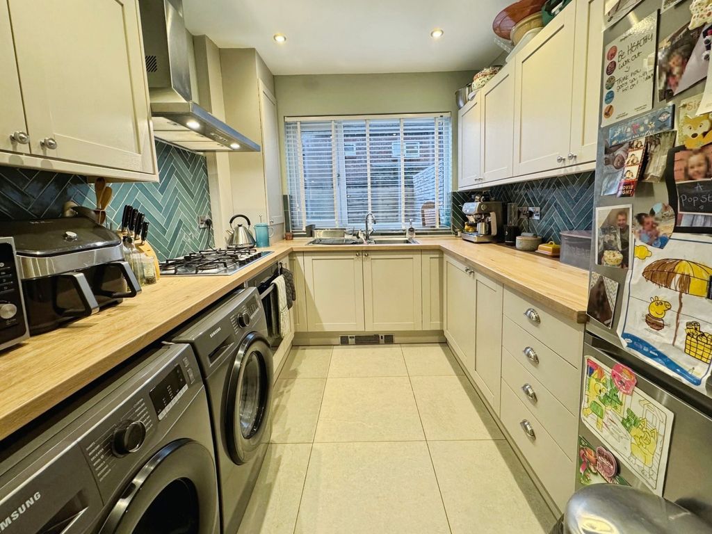 Property photo 3 of 13 Picture 3