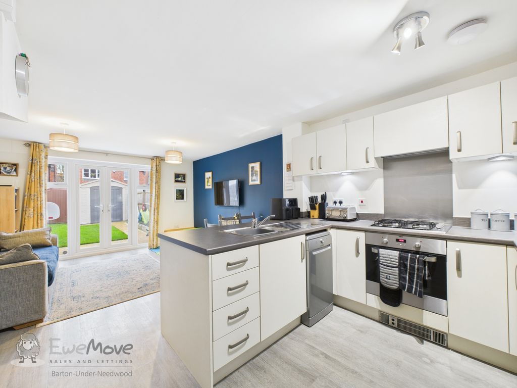 Property photo 3 of 15 Living Room A