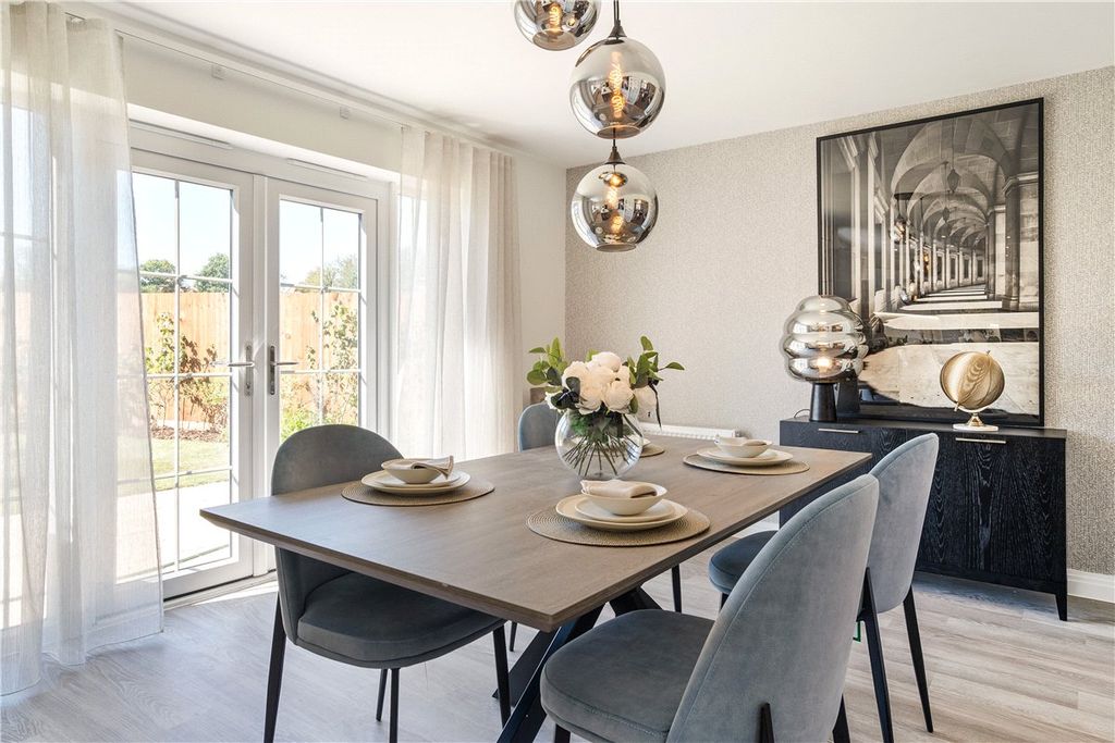 Property photo 3 of 7 Previous Show Home