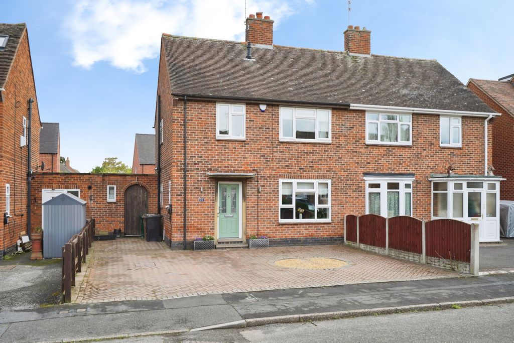 Property photo 1 of 14 Front