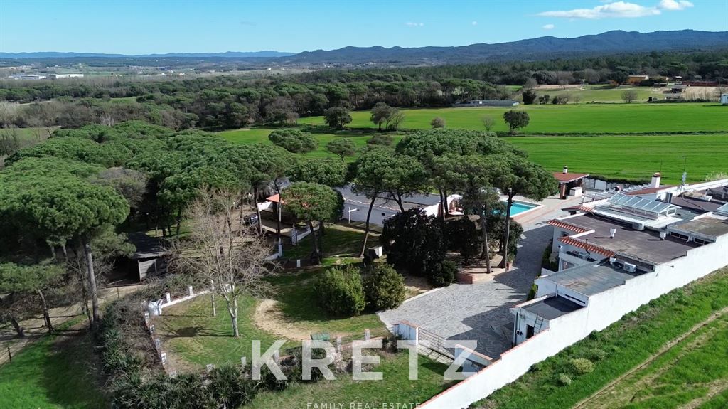 Property photo 2 of 29